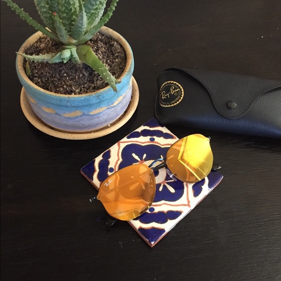 Ray ban sun glasses - Picture 4 of 4